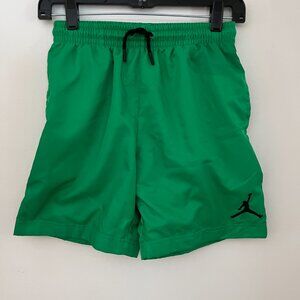 Jordan Boys Size Medium Green